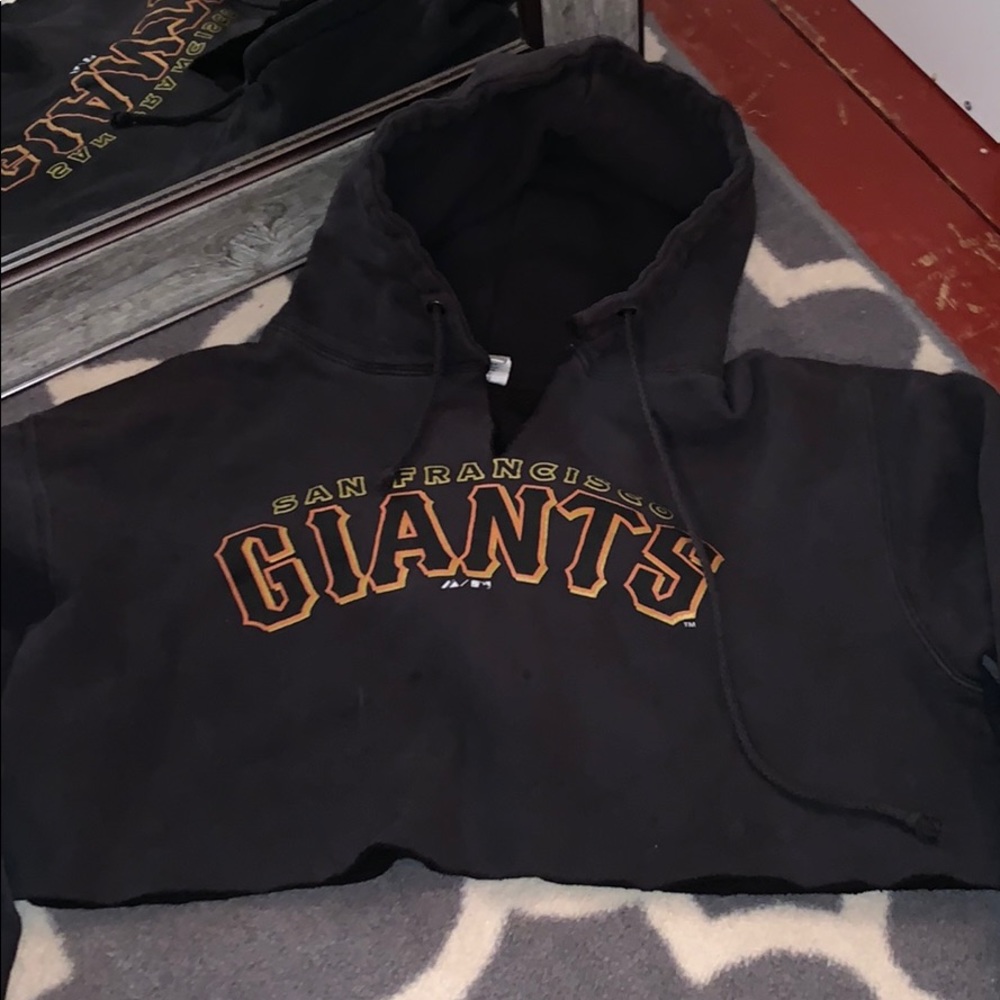 Cropped hoodie